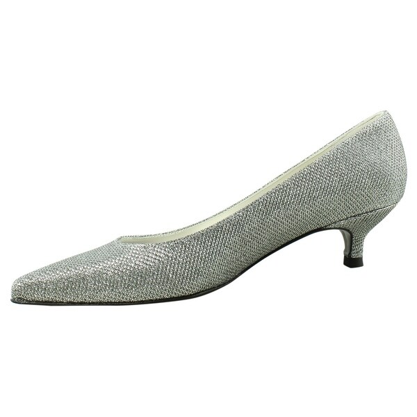 stuart weitzman silver pumps