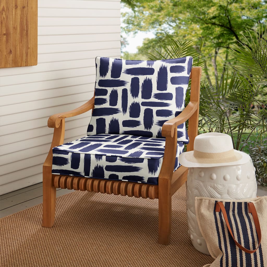 Blue Graphic Indoor/ Outdoor Deep Seating Pillow and Cushion Set