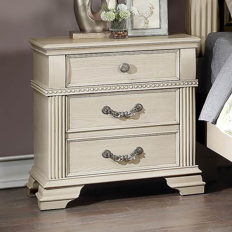 Stroh Traditional Wood 2-Drawer Nightstand with USB Charger by Furniture of America