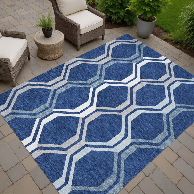 Machine Washable Indoor/ Outdoor Contemporary Dimensions Chantille Rug - Navy - 3' x 5'
