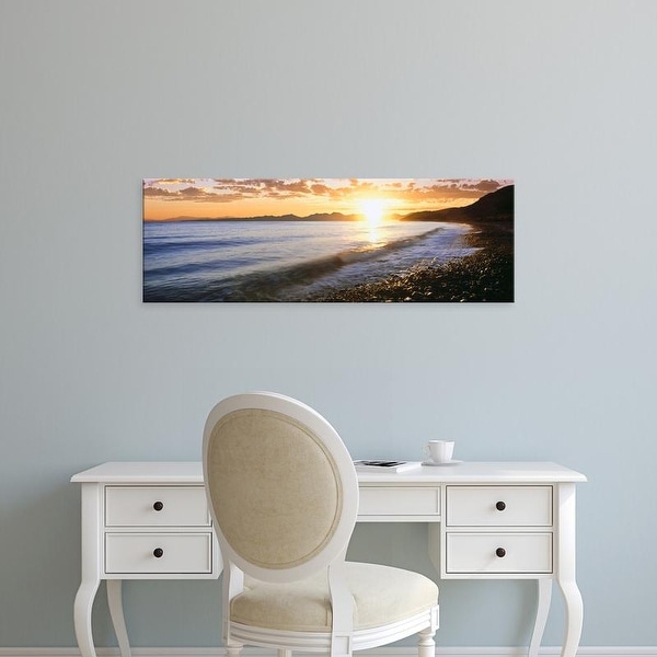 Easy Art Prints Panoramic Image 'Sunrise over sea, WindanSea Beach, La Jolla, San Diego County, California' Canvas Art
