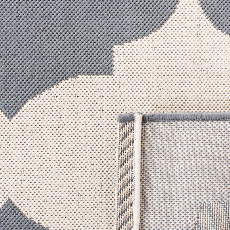 SAFAVIEH Courtyard Marilee Indoor/ Outdoor Waterproof Patio Backyard Rug