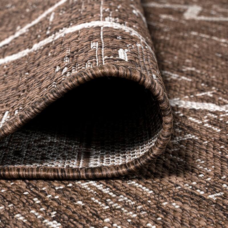 JONATHAN Y Derya Tribal Diamond Trellis Indoor/Outdoor Area Rug