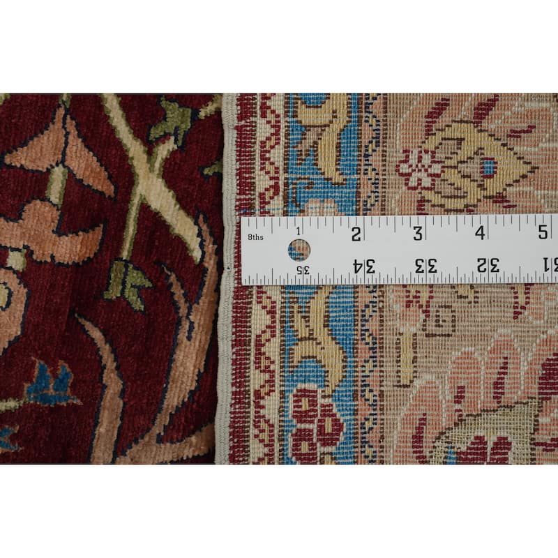Hand Knotted Traditional Silk Red Geometric Area Rug - 5' 1'' X 3' 4''