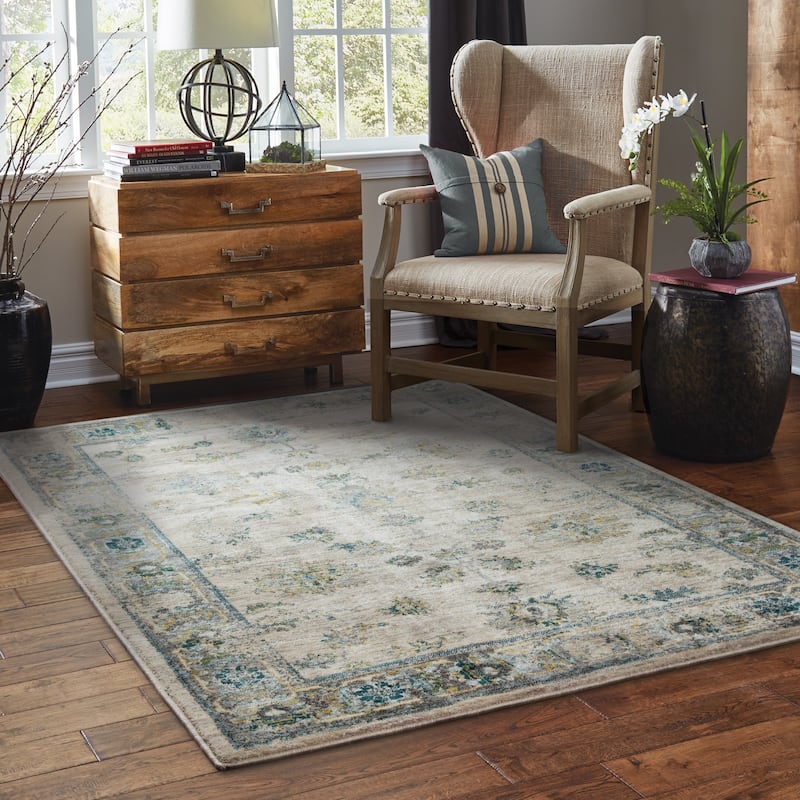 Style Haven Strete Faded Traditional Ivory/ Blue Rug