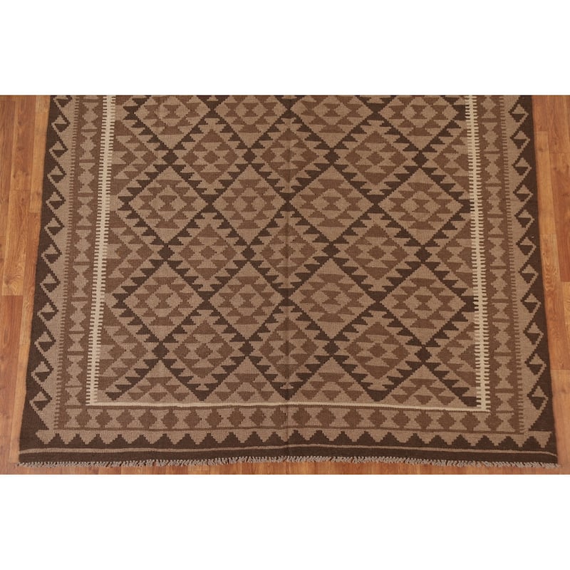 Reversible Kilim Rug Hand-woven Oriental Wool Carpet - 6'7" x 9'6"