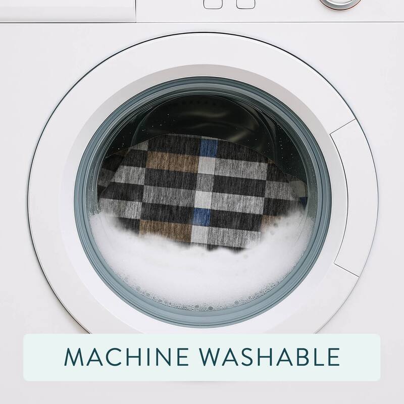 Machine Washable Indoor/ Outdoor Modern Chanute Chantille Rug