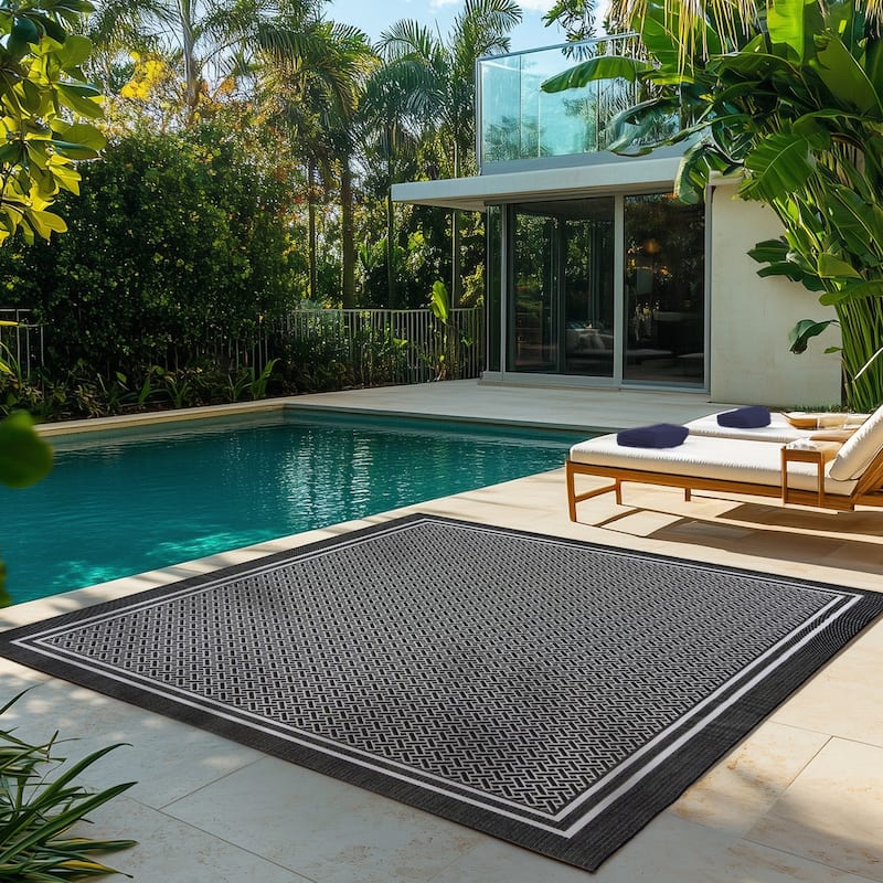 Gertmenian Paseo Soroa Black/White Classic Border Flatweave Indoor/ Outdoor Area Rug