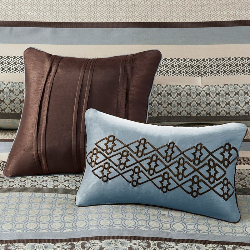 7-Piece Jacquard Comforter Set - Elegant Traditional Bedding Ensemble