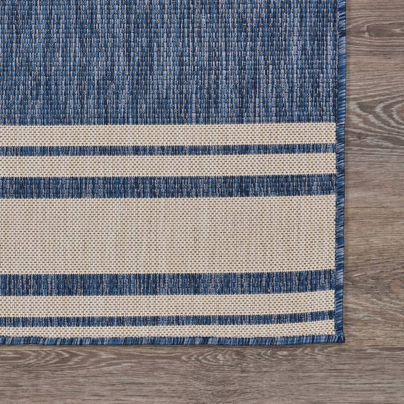 Sevita Tides Nautical Compass Blue/White Indoor/Outdoor Area Rug