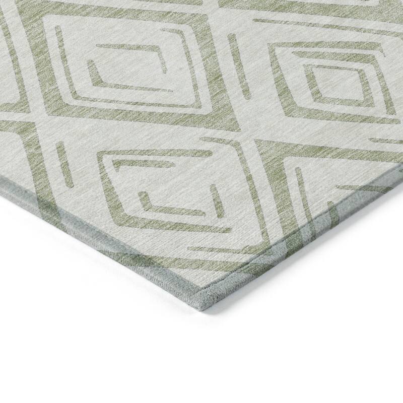 HomeRoots Geometric Transitional Rectangle Outdoor Rug