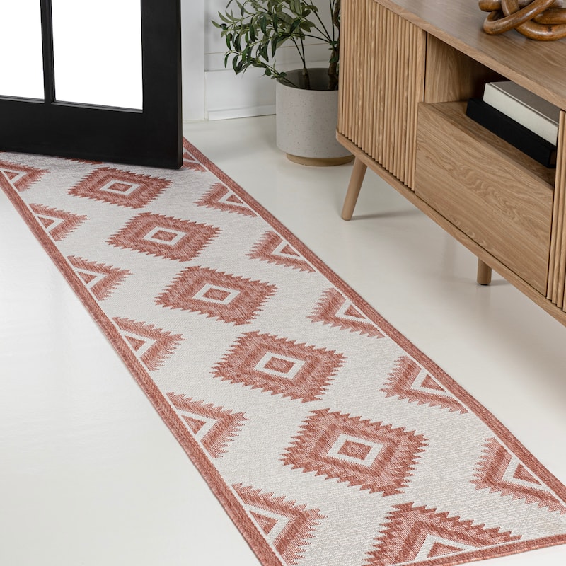 JONATHAN Y Aimee Geometric Moroccan Diamond Black/Cream Indoor/Outdoor Area Rug