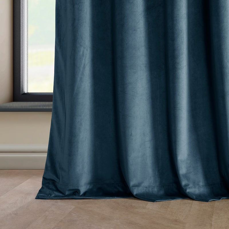 Exclusive Fabrics Heritage Plush Velvet Room Darkening Grommet Curtain (1 Panel)