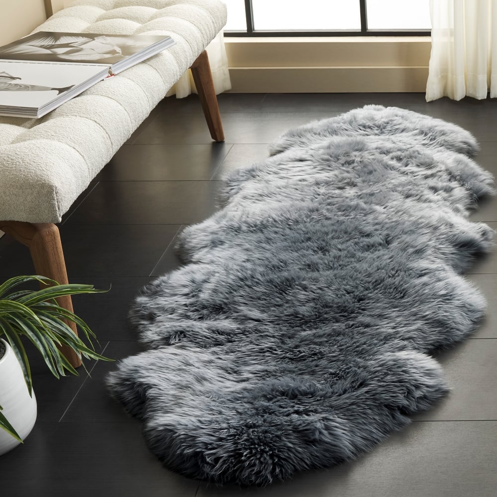 SAFAVIEH, Handmade Natural Kirstie Leanca 3.4-inch Thick Rug