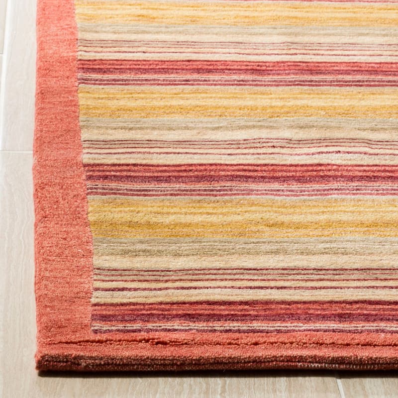 SAFAVIEH Couture Hand-knotted Tibetan Priska Modern Wool Rug