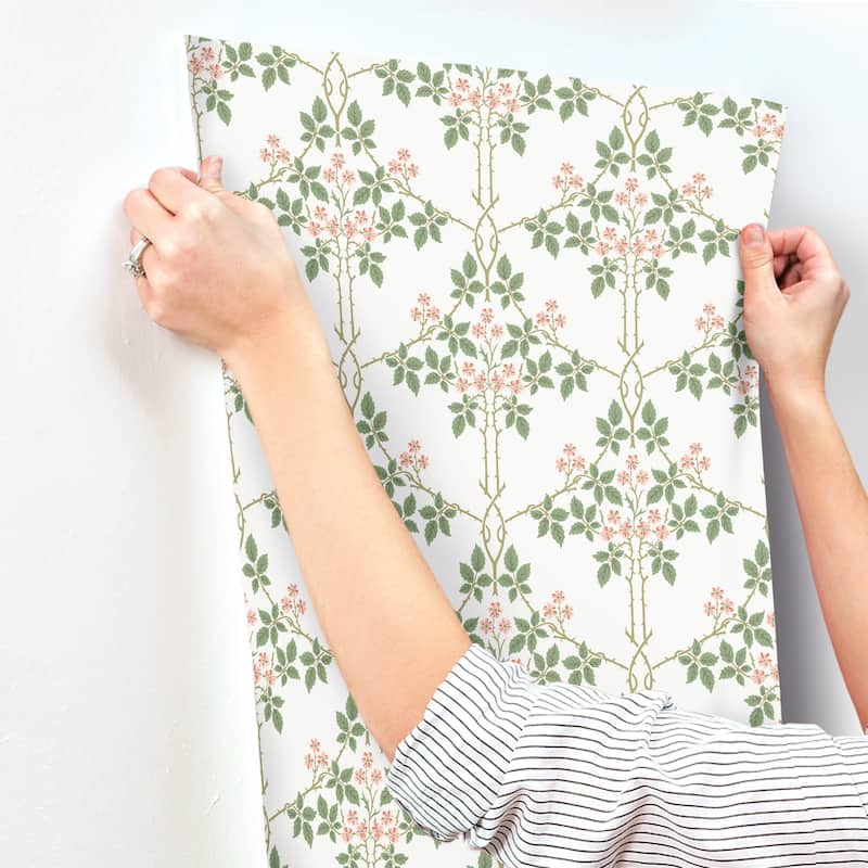 Blackberry Pink Vine Trellis Wallpaper