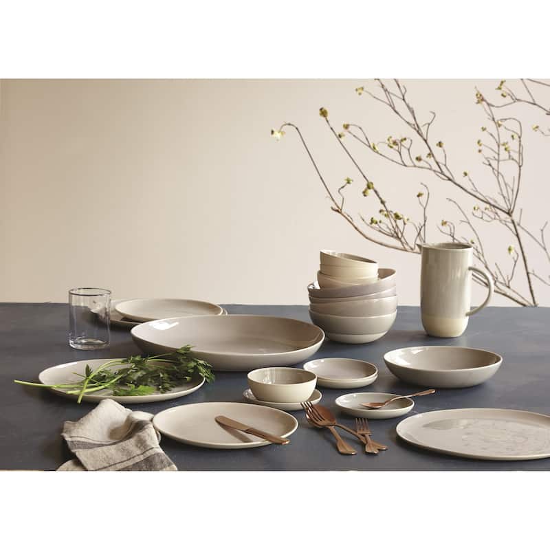 Shell Bisque Collection 16-Piece Dinnerware Set