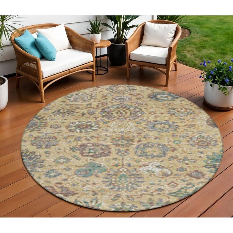 HomeRoots Floral Traditional Rectangle Outdoor Rug - 8' Round