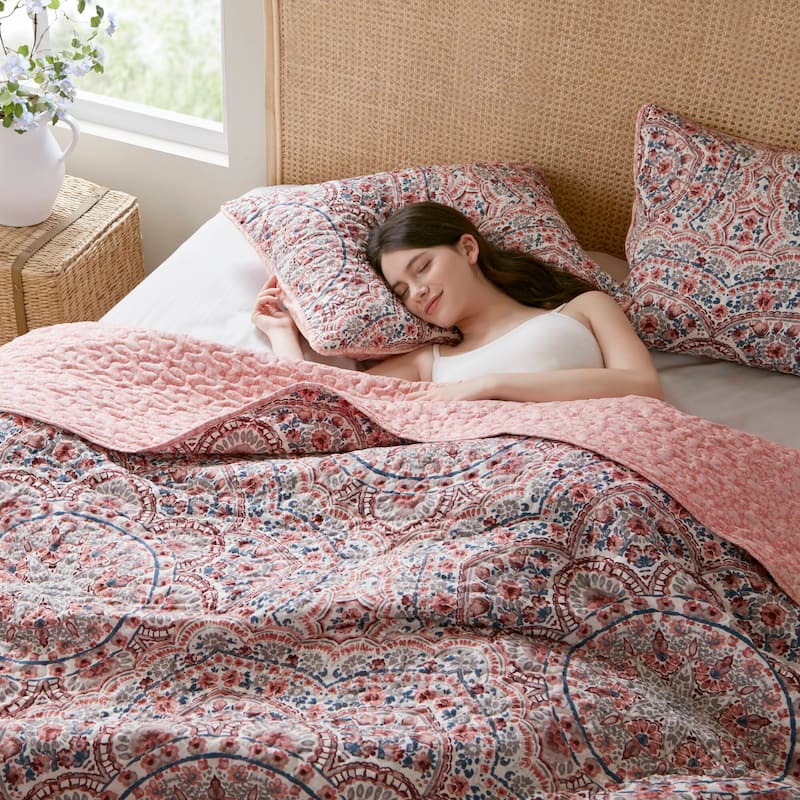 Chelsea Square Valerie Boho Floral Reversible Quilt
