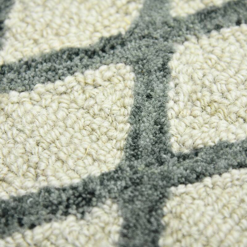 Visalle Duncan Hand-Hooked Wool Area Rug