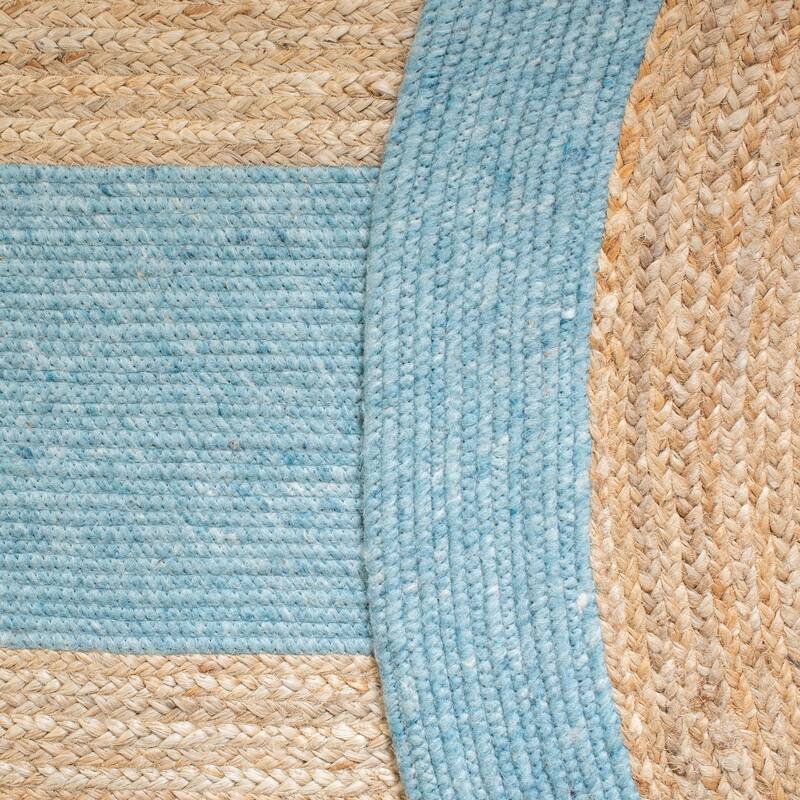 SAFAVIEH Handmade Braided Hvonn Jute Rug