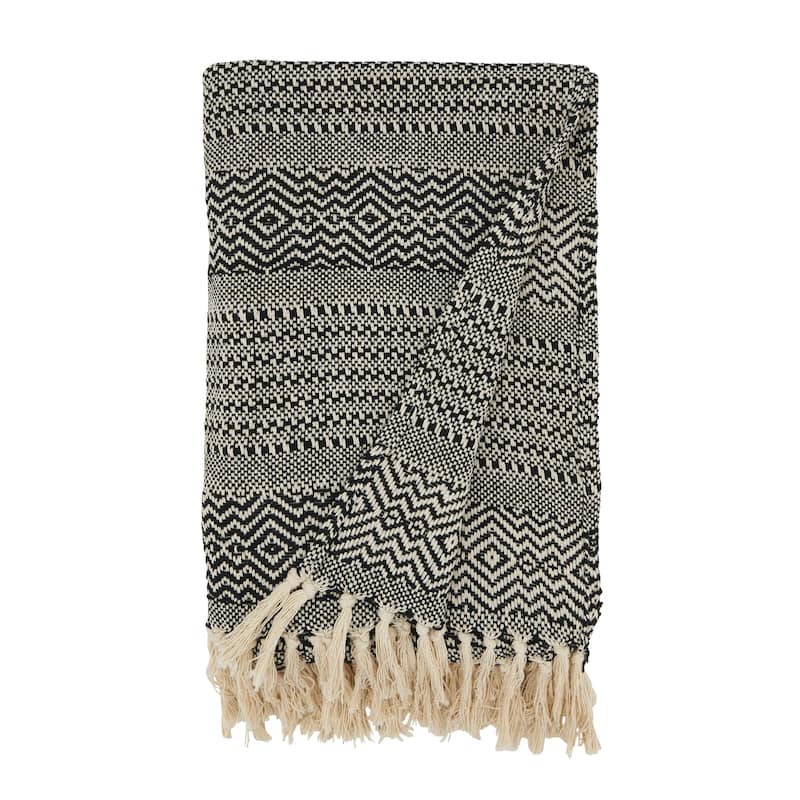 Stripe Diamond-Patterned Fringed Throw