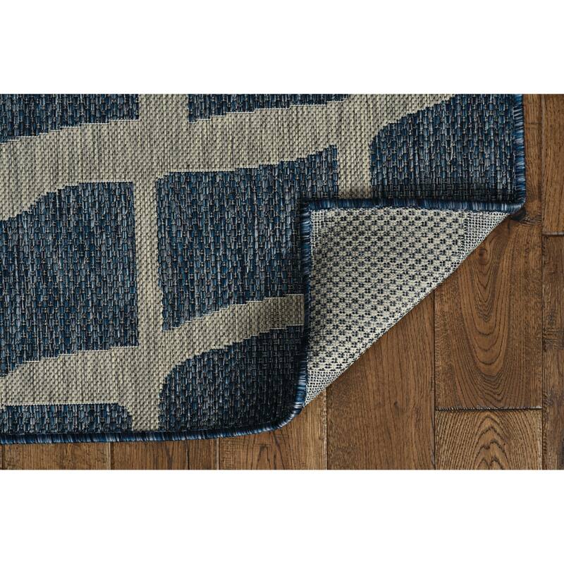 Bovence Global Giraffe Indoor/Outdoor Rug by Havenside Home