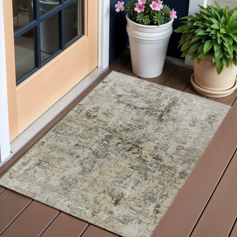 HomeRoots Abstract Transitional Rectangle Outdoor Rug - 3' x 5'