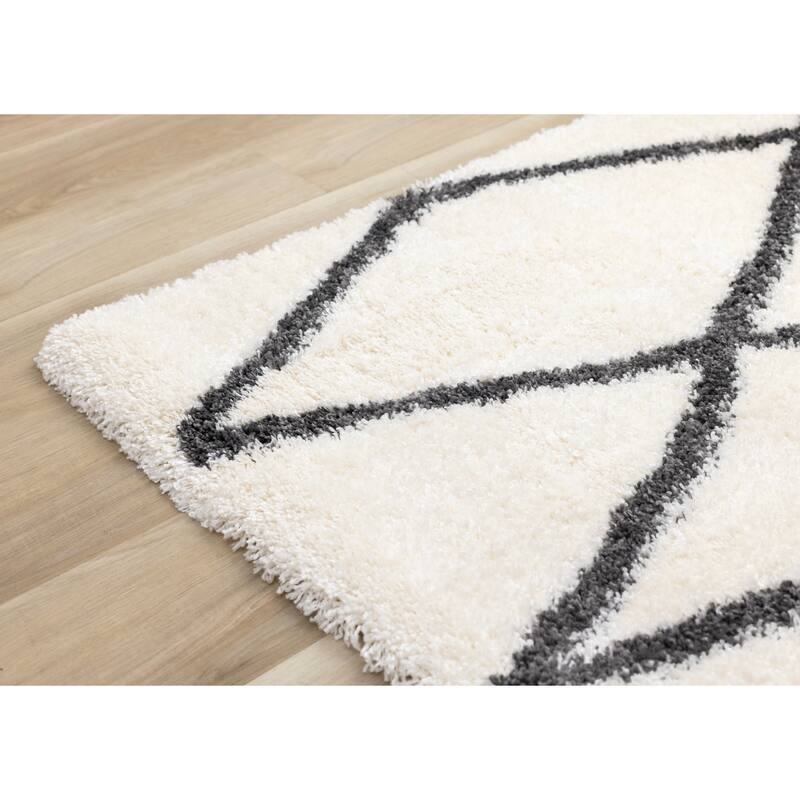 Fairmont Collection - Cream Grey Trellis Shag Area Rug