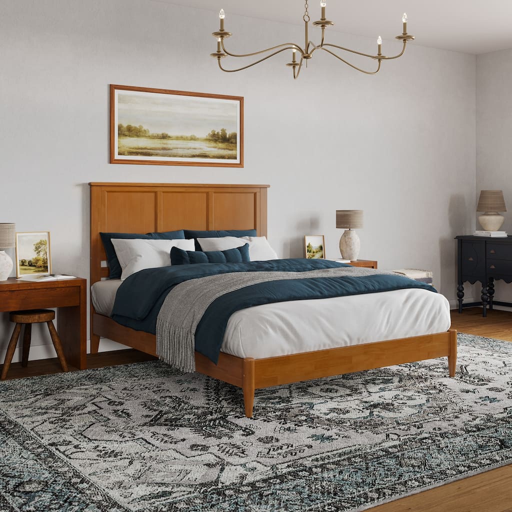 Light Toffee Solid Wood Queen Low Profile Platform Bed with USB Turbo Charger and Classic Frame Design