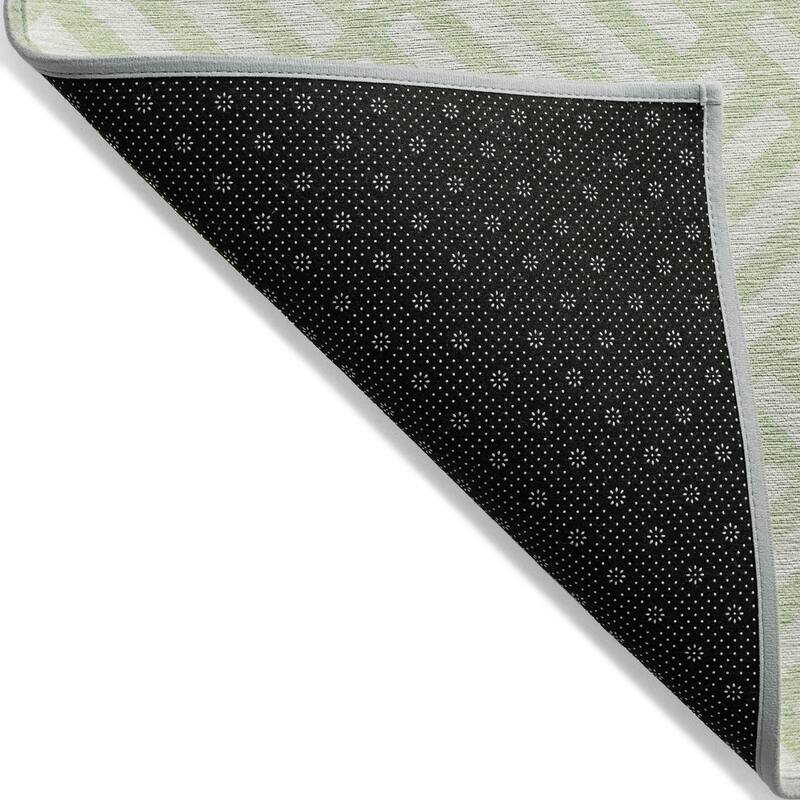 Machine Washable Indoor/ Outdoor Chantille Contemporary Geo Rug