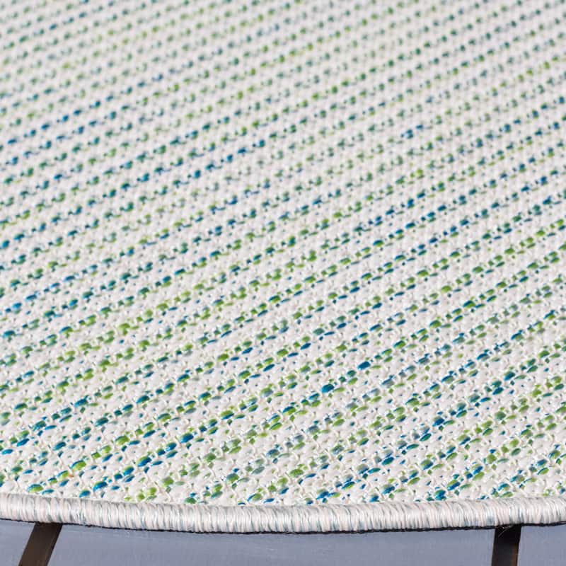 Martha Stewart by SAFAVIEH Silvestra Indoor/ Outdoor Rug
