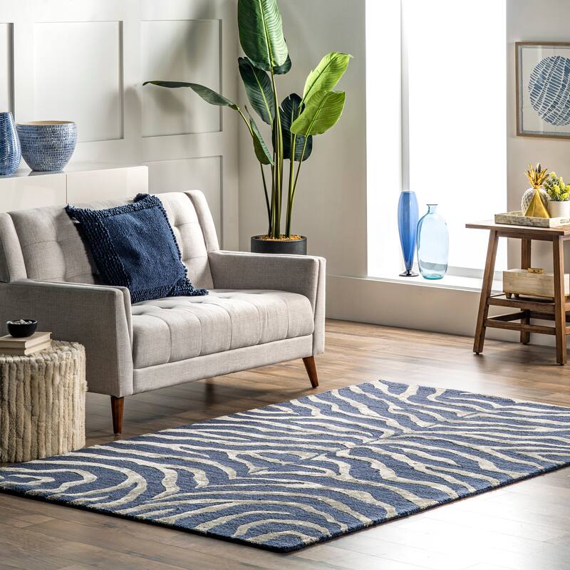Nuloom Hand Tufted Plush Zebra Area Rug