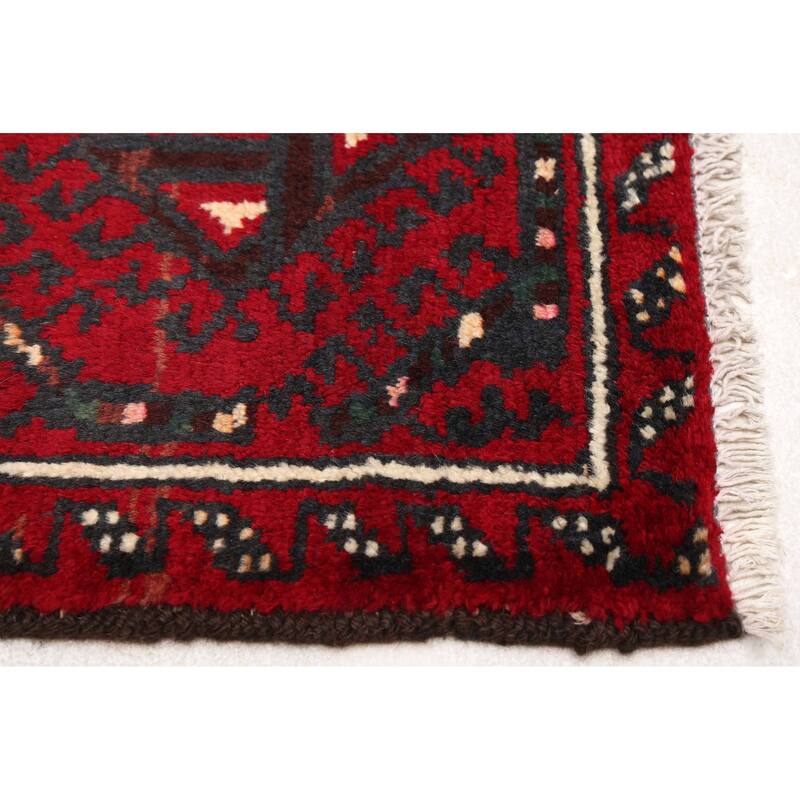 ECARPETGALLERY Hand-knotted Baluch Ivory, Red Wool Rug - 3'1 x 6'5