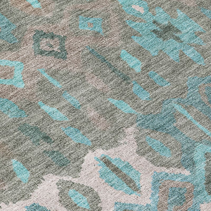 Machine Washable Indoor/ Outdoor Boho Moroccan Chantille Rug