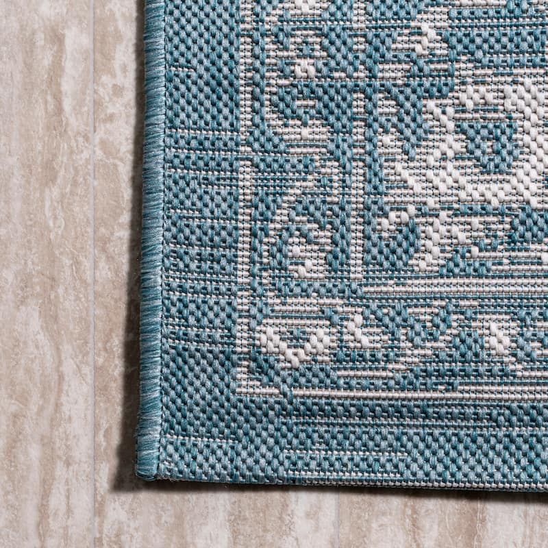 JONATHAN Y Tuscany Filigree Indoor/Outdoor Area Rug