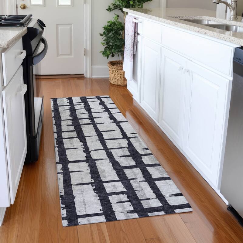 Premium Washable Super Soft Modern Contemporary Mayfield Rug - Black - 2'3" x 7'6"