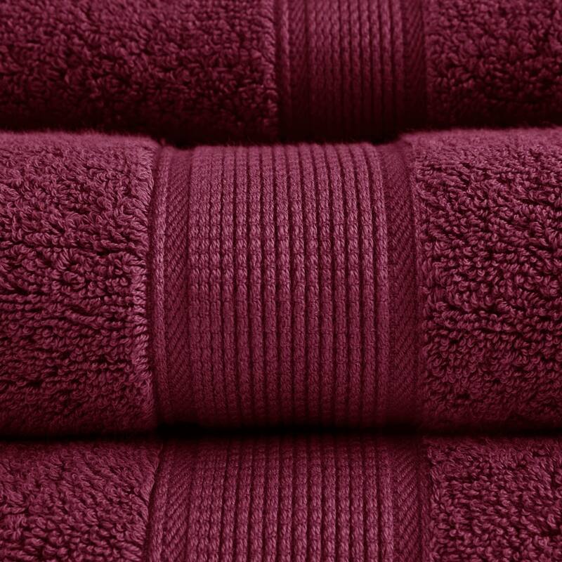 One hundred percent Cotton 8 Piece Antimicrobial Towel Set
