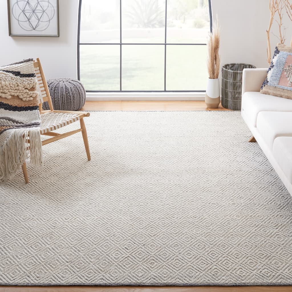 SAFAVIEH Handmade Natura Palmerina Wool Area Rug