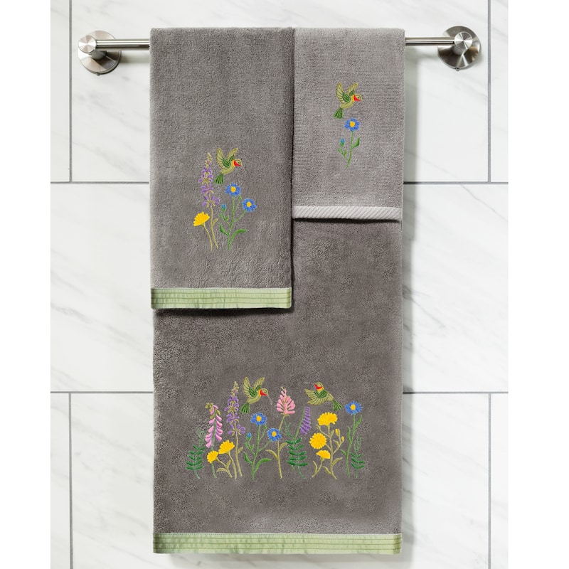Authentic Hotel and Spa Hada Fingertip Towel Set