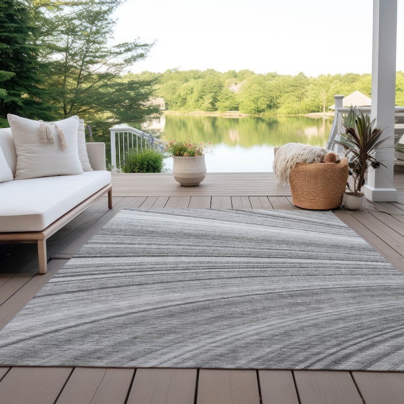 Machine Washable Indoor/ Outdoor Chantille Modern Burst Rug