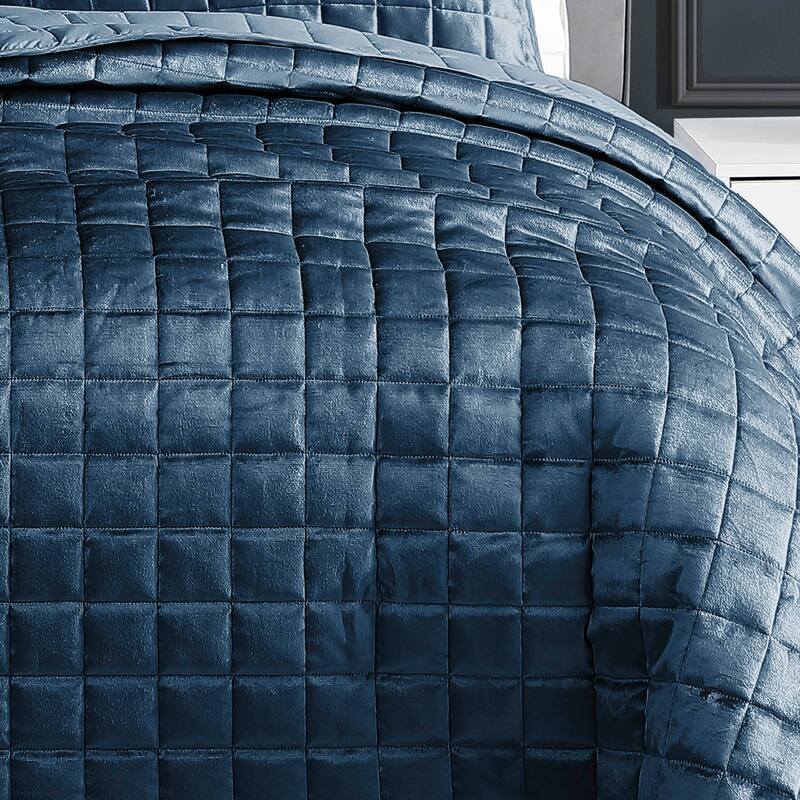 Riverbrook Home Lyndon 3 Piece Quilt Set