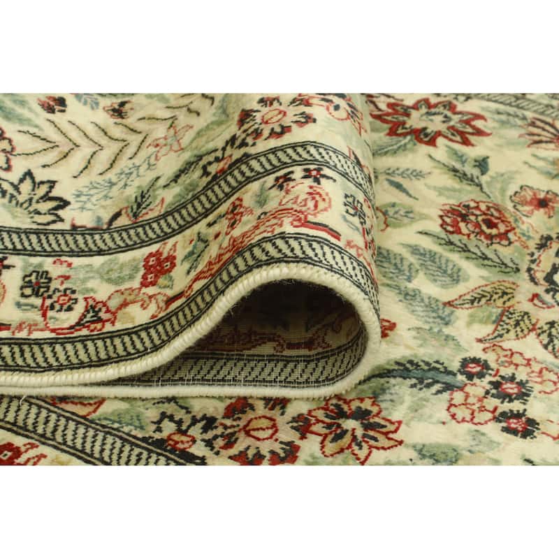 Pak-Persian Elianne Ivory /Lt. Green Runner - 2'8" x 9'11"