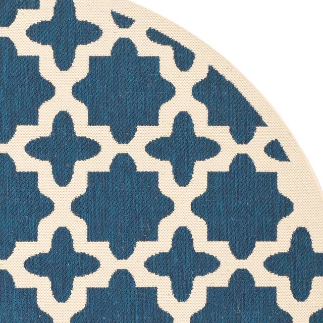 SAFAVIEH Courtyard Dorthey Indoor/ Outdoor Patio Backyard Rug