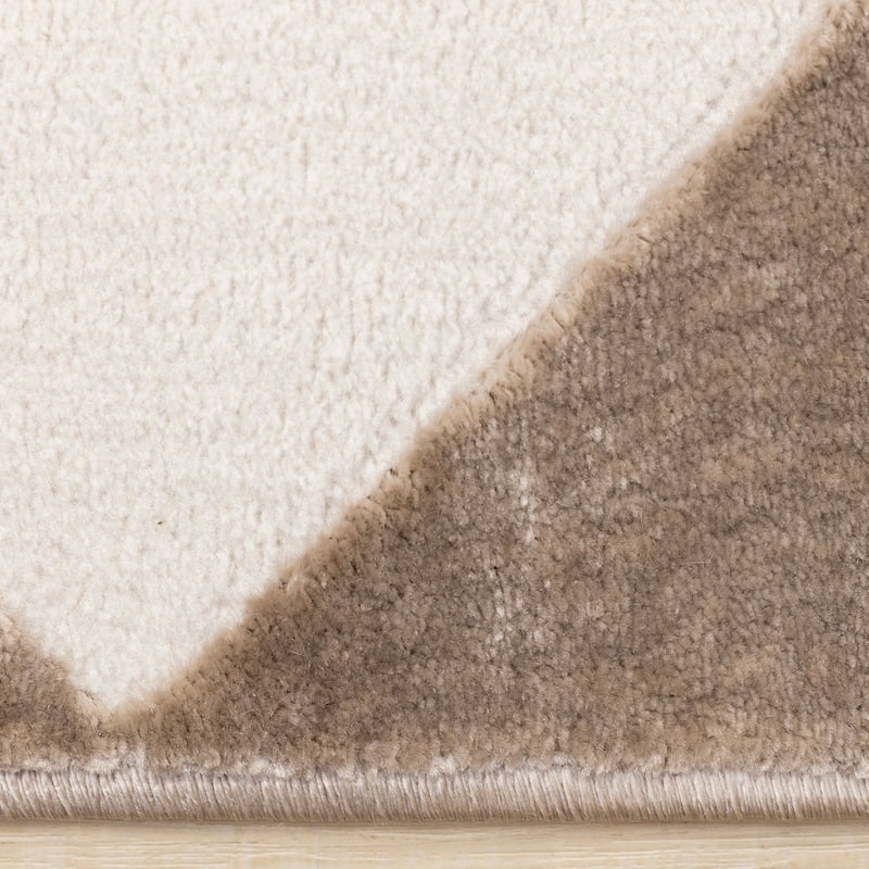 Brown Cream Soft Diamonds Geometric Area Rug