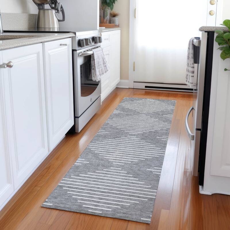Machine Washable Indoor/ Outdoor Modern Stripe Chantille Rug