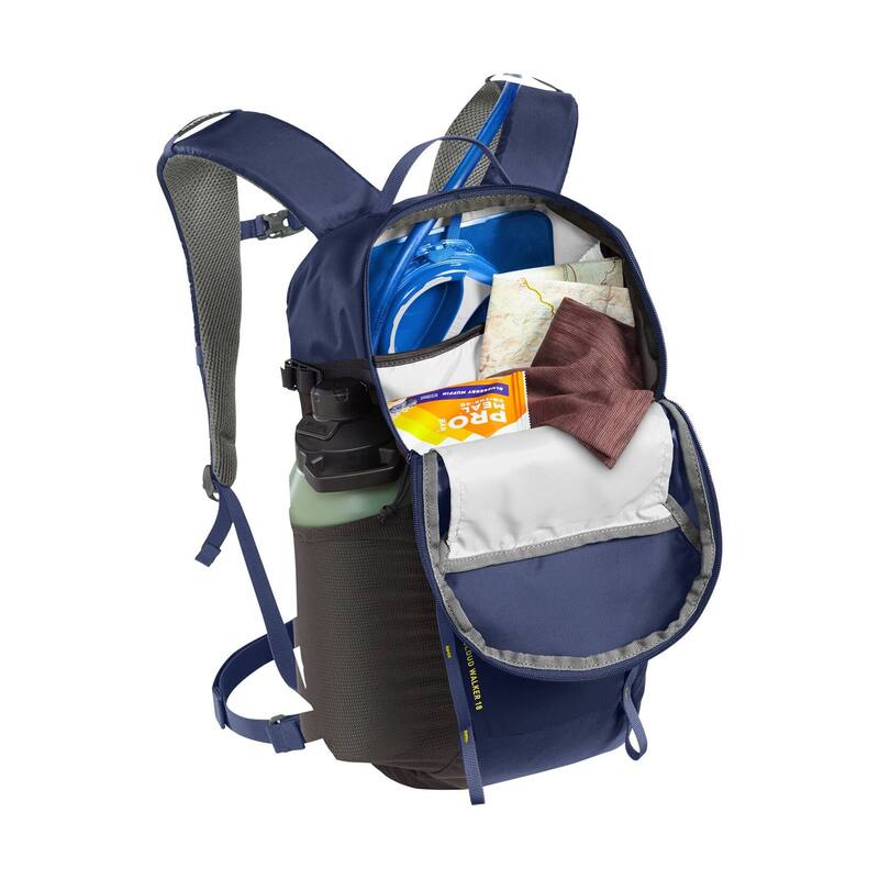 Cloud Walker 18L Hiking Comfortable Hydration Pack, 85 oz, Navy