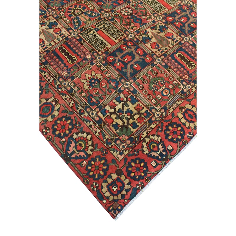 Fine Vintage Distressed Rizagul Red/Beige Rug - 6'8" x 9'6"