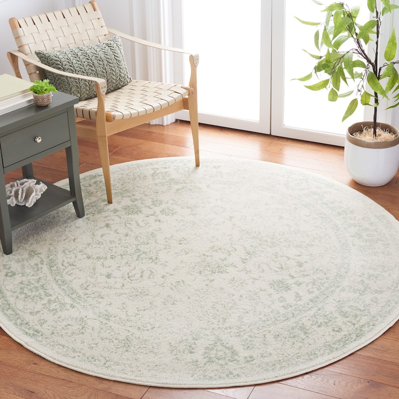 SAFAVIEH Adirondack Dakota Rustic Shabby Chic Distressed Rug - 3' Round - Ivory/Sage - Round
