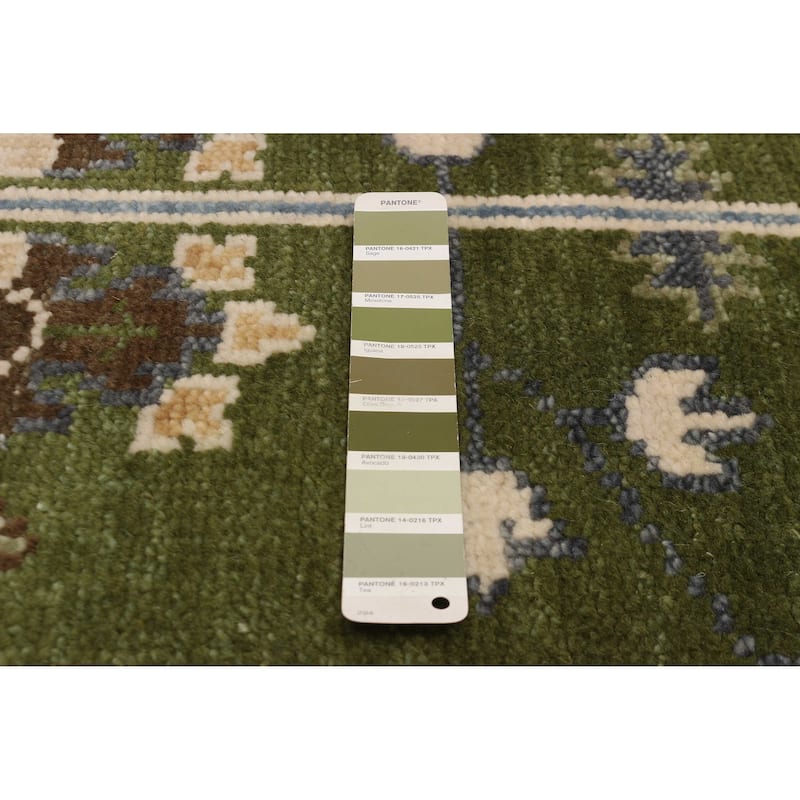 ECARPETGALLERY Hand-knotted Jules Serapi Green Wool Rug - 8'1 x 7'11